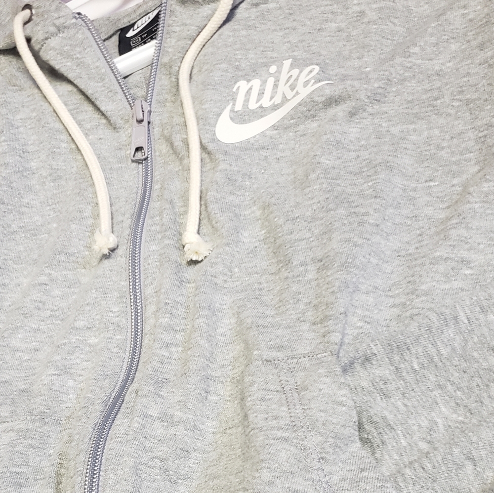 2/$20 Nike XS Zip Up Lightweight Hoodie Grey - Picture 2 of 3